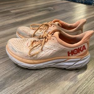 Hoka Clifton 8 shoes